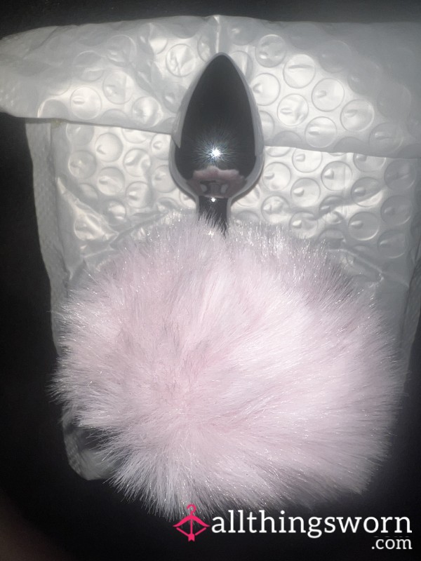 Fluffy Pink Small Bu*t Plug