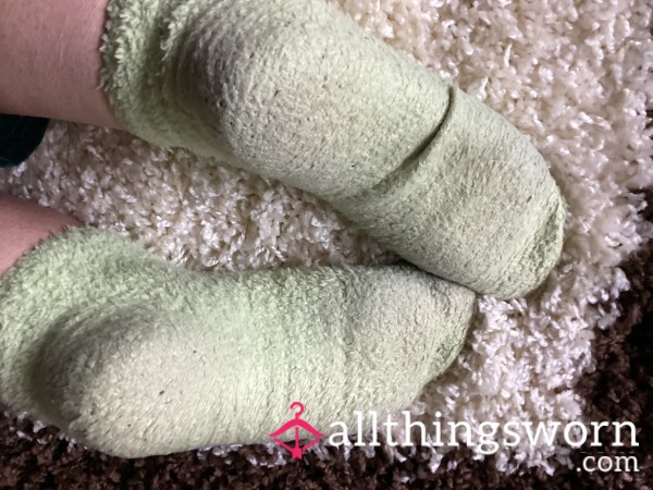 Fluffy Socks 3 Weeks Worn