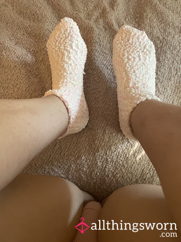 Fluffy Socksss