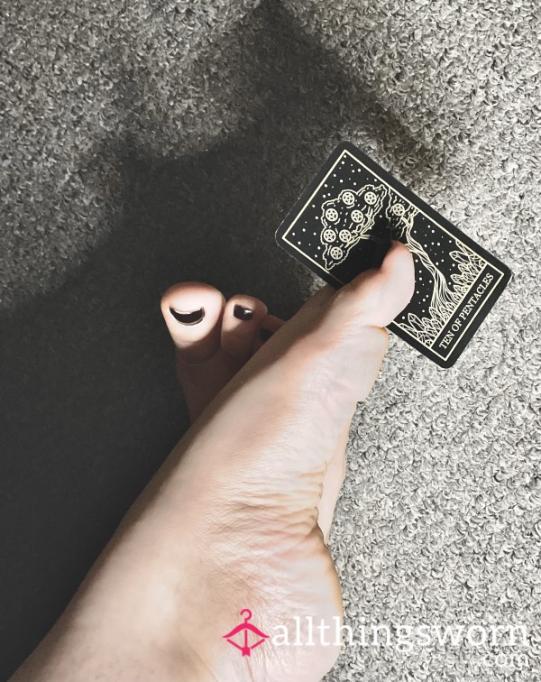 Foot Custom Tarot Reading