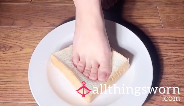 Foot Sandwich