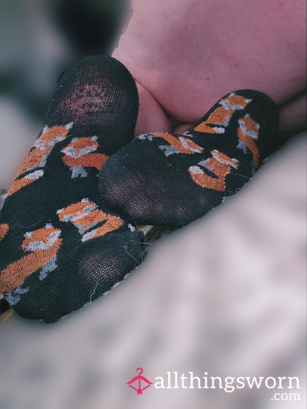 Thread Bare  Fox- Ankle Socks || Includes Shipping And Custom Pictures