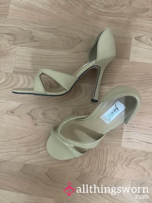 Frederico Leone Nude Open Toed Heels 👠