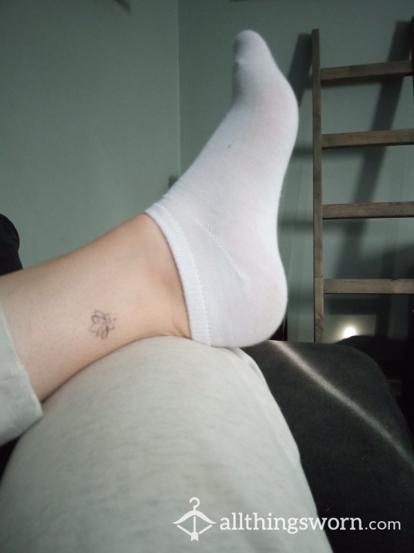 Fresh Pair Of Small White Socks😘