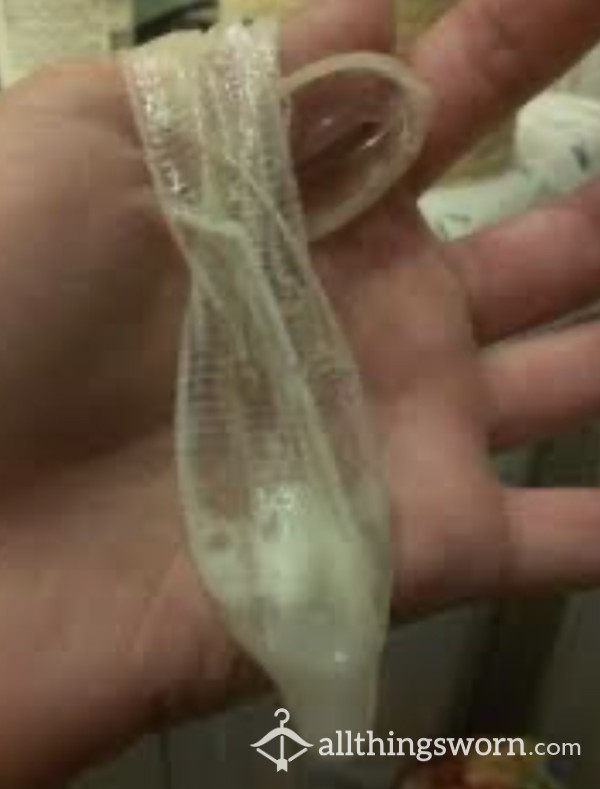 Fresh C*m Filled Condom Worn Having S** 💦 😈