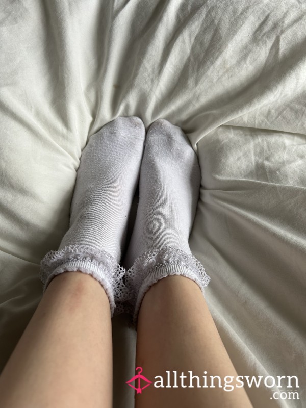 Frilly Socks