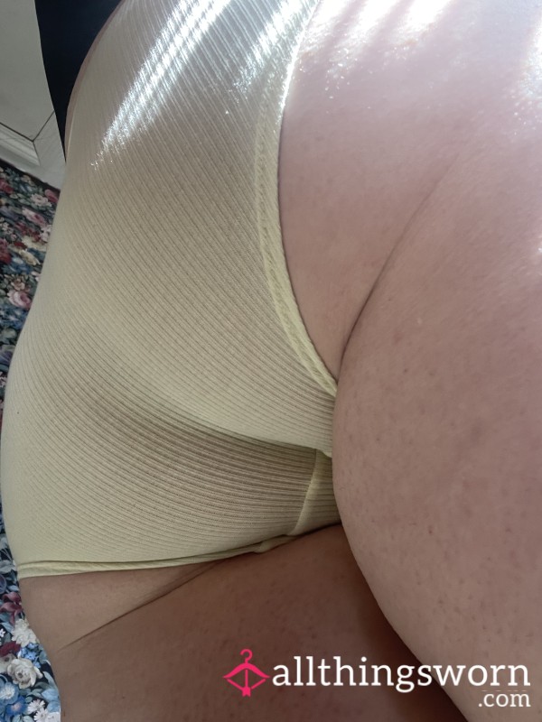 Full Back Cotton Panties Easter Yellow 💛