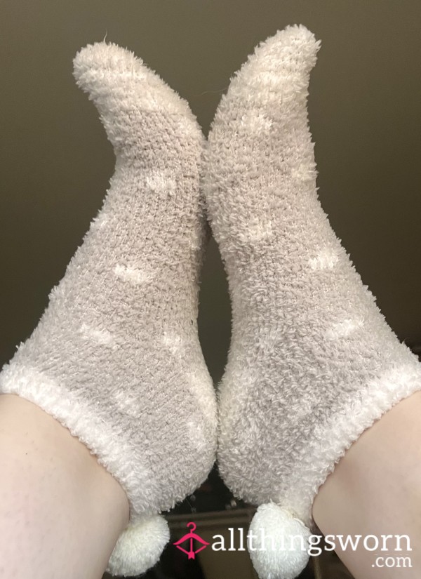 Fuzzy Pompom Socks