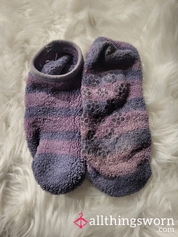 *FUZZY SOCKS* Purple Striped No Show Slipper Socks