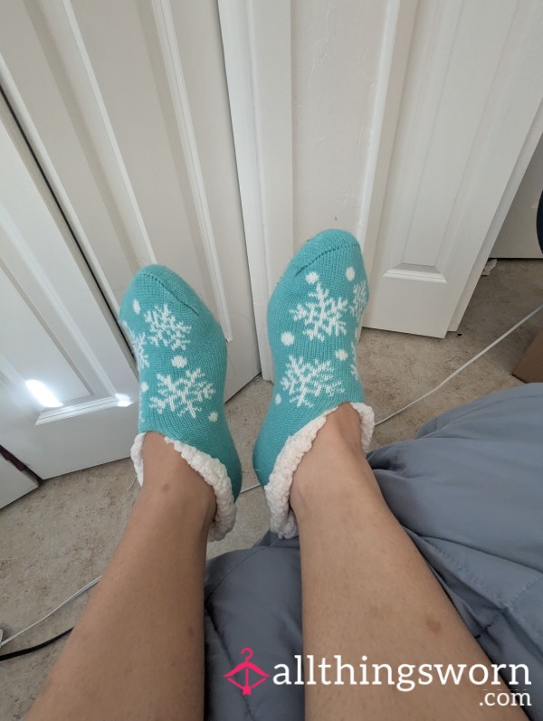 Fuzzy Teal Socks