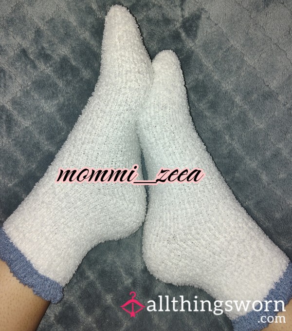 Fuzzy White Socks With Blue Trim