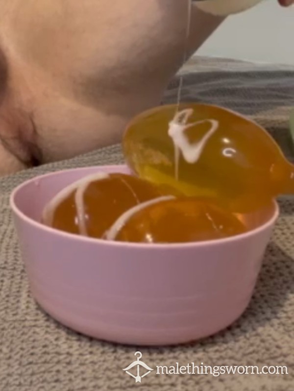 Gelatine Eggs