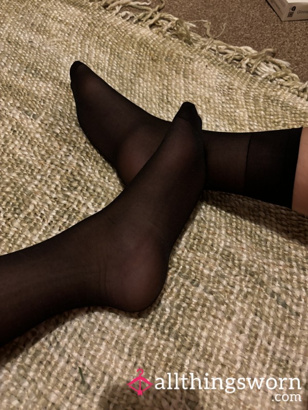 Glossy Ankle Highs