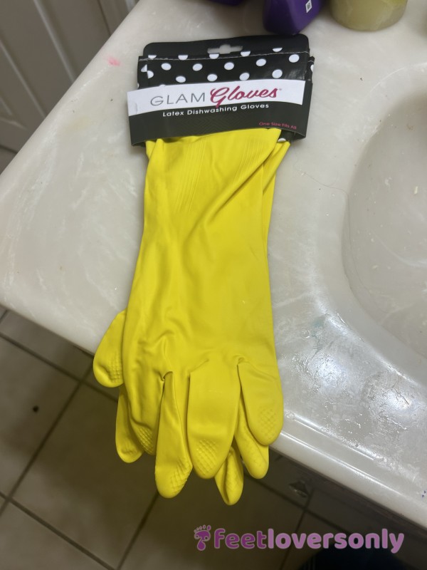 Glove Fetish