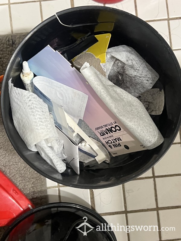 Goddess Bathroom Trash