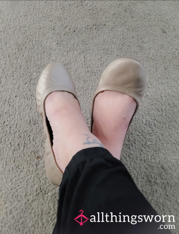 Gold Round Toe Ballet Flats