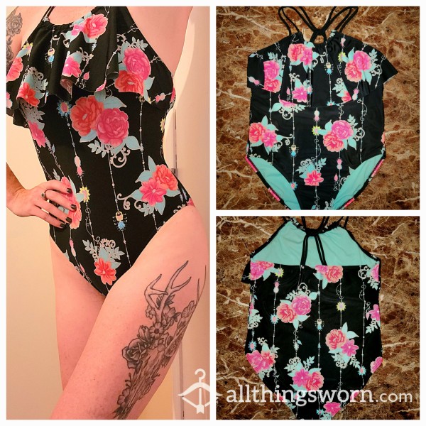 Gorgeous Black Flor*l One-Piece Bathing Suit