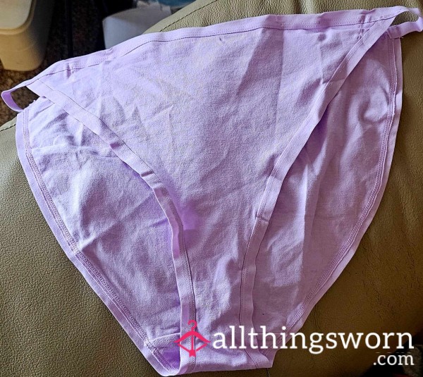 Grannypanties With A Twist