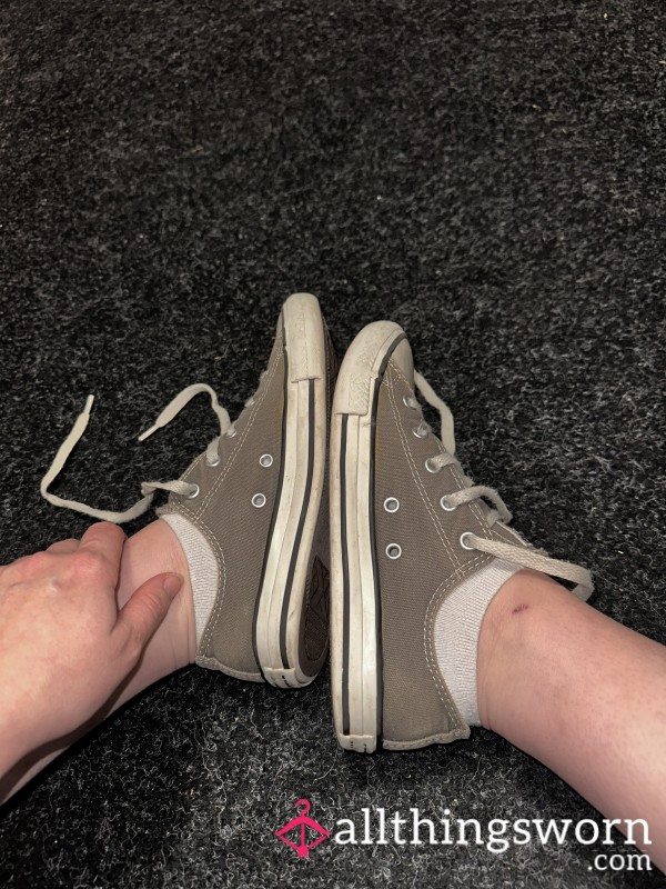 Well Worn Dirty Gray Converse