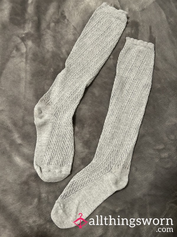 Gray Knitted High-knee Socks🧦