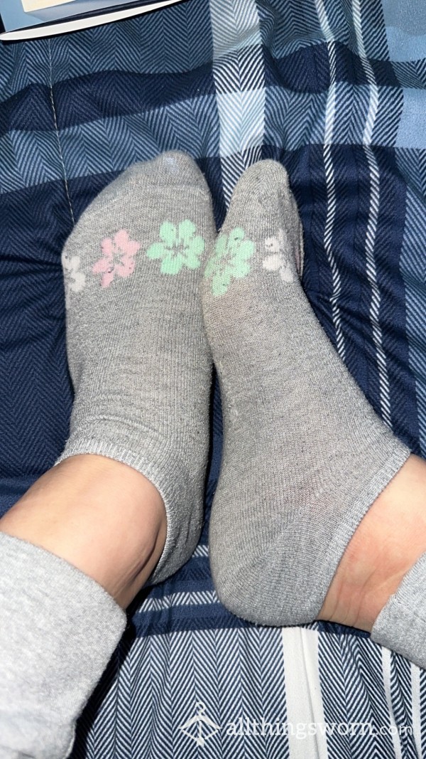 Gray Socks🧦