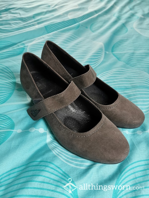 Gray Work Heels - Includes EU Shipping