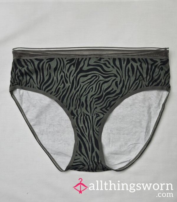 Green & Black Print Cotton Panties