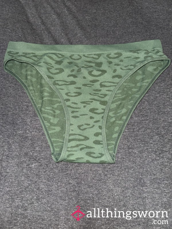 Green Cheetah Print