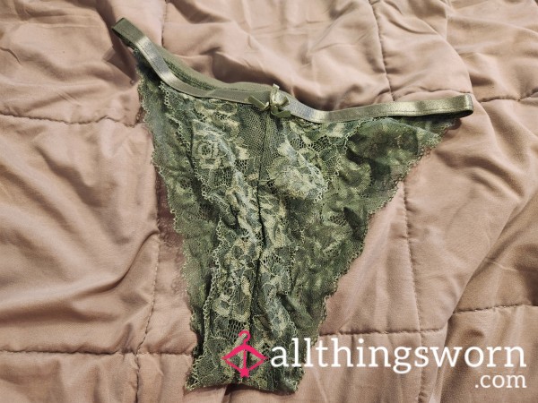 Green Lace Knotty Knickers