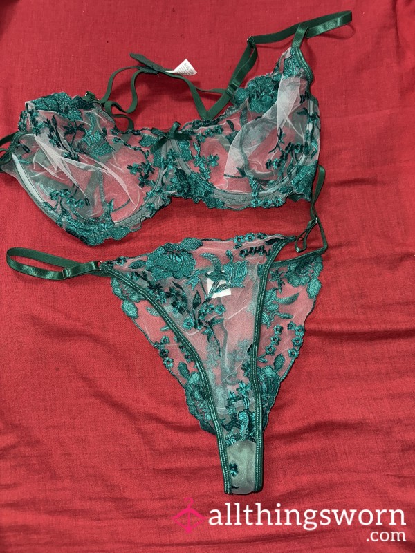 Green Lingerie Set