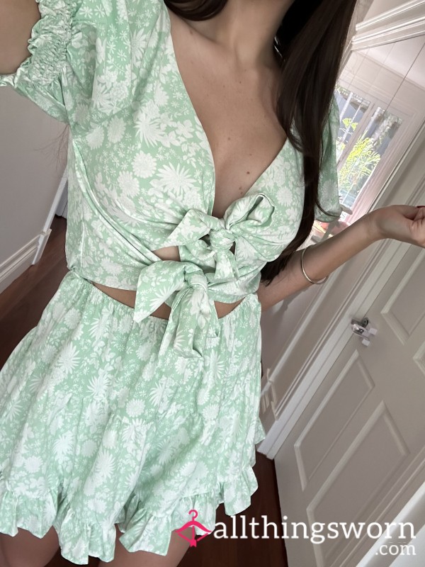 Green Playsuit Size 6au/2 US