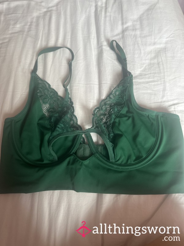 Green Soft/ Lace Bra 36C