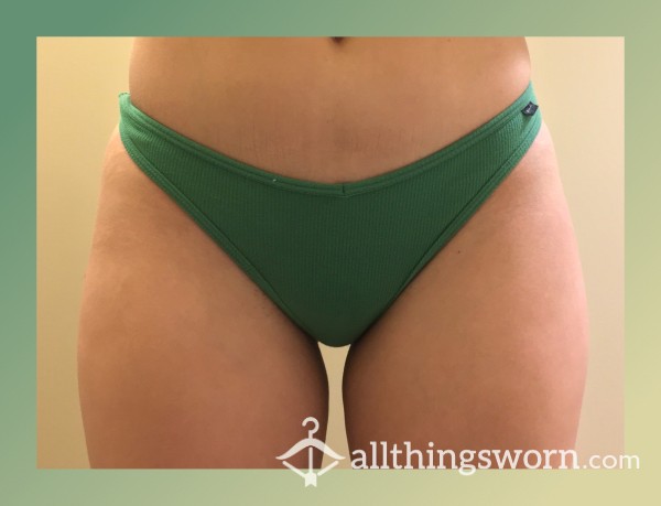 Green VS Thong