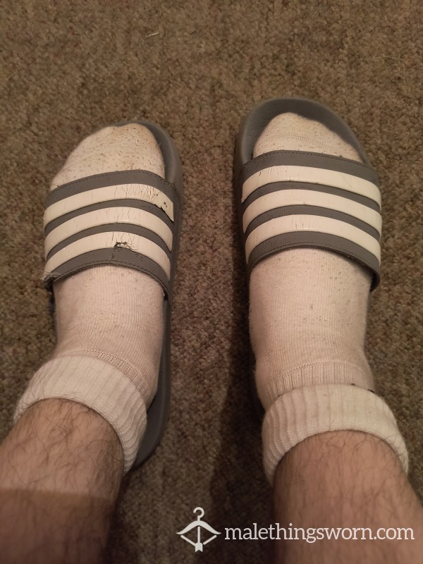 Grey And White Us Men's 9 Adidas Adilette Slides