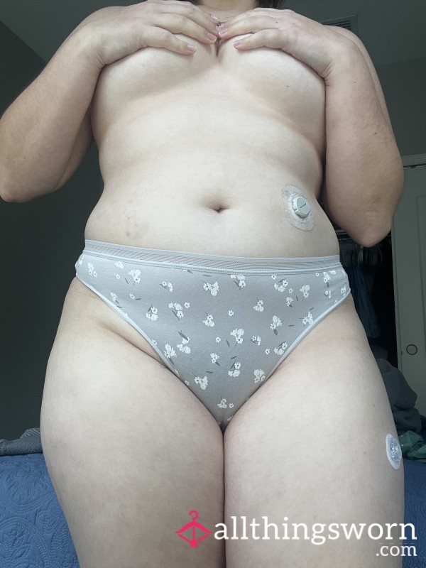 Grey Flor*l Cotton Thong 🐨🌷