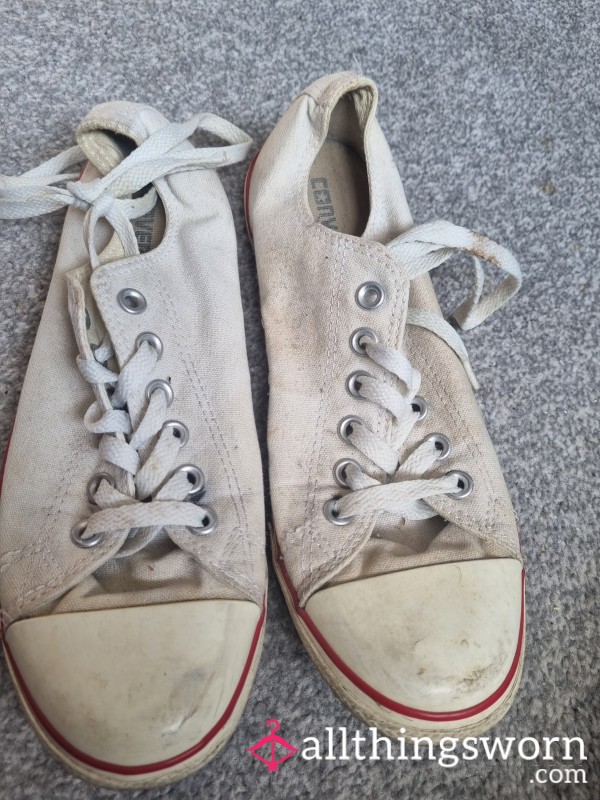 Grubby White Converse