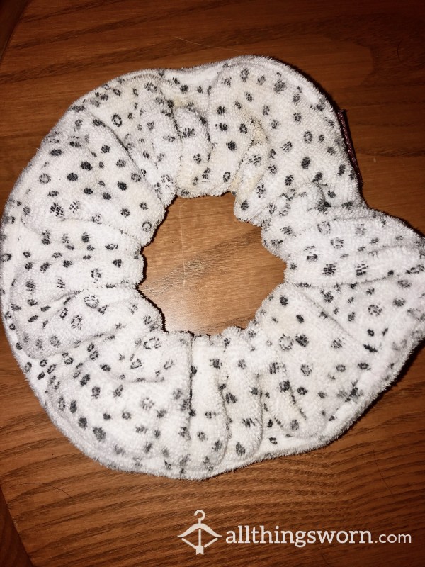 Gym Microfiber Scrunchie