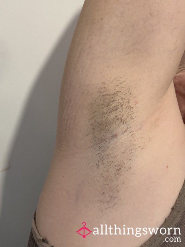 Hairy Armpit! Old Razor