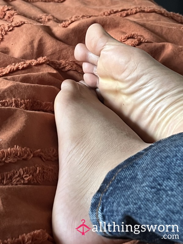 Hairy Toes