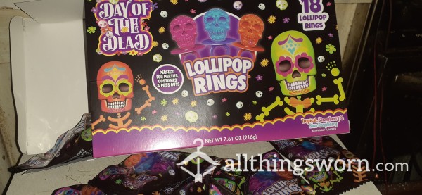 Halloween Skull Pu**y Or A** Pops