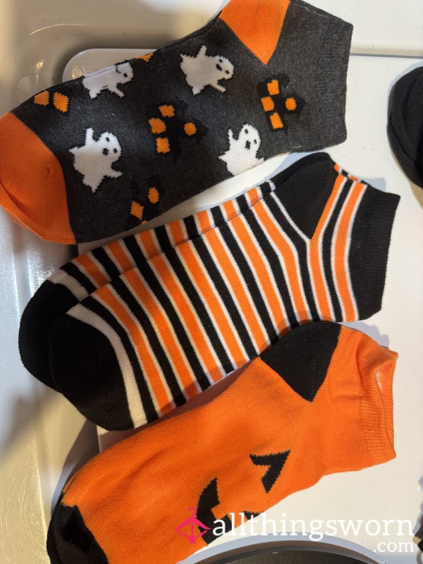 Halloween Socks (set Of 3) Ghosts, Pumpkin, Striped