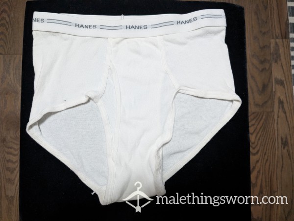 Hanes Cla**ic White Briefs (Pair 1 Of 2)