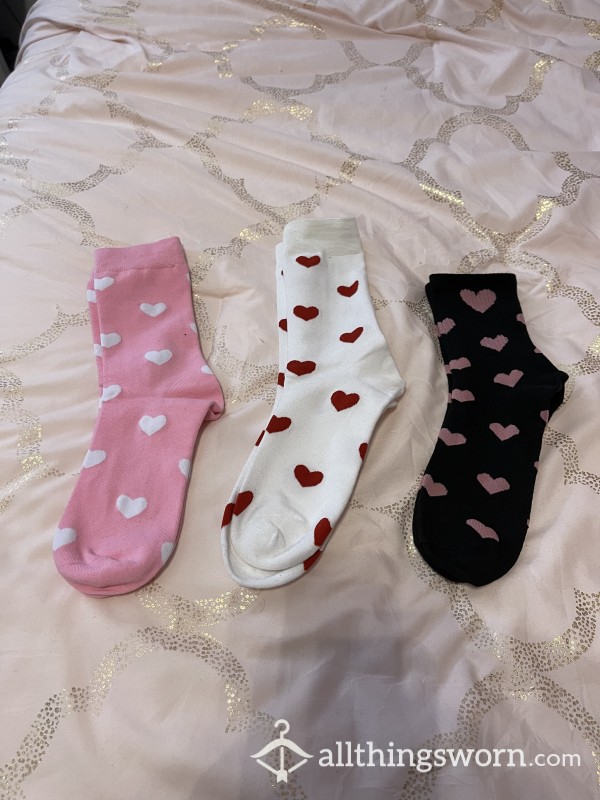 Heart Crew Socks🖤🤍💖