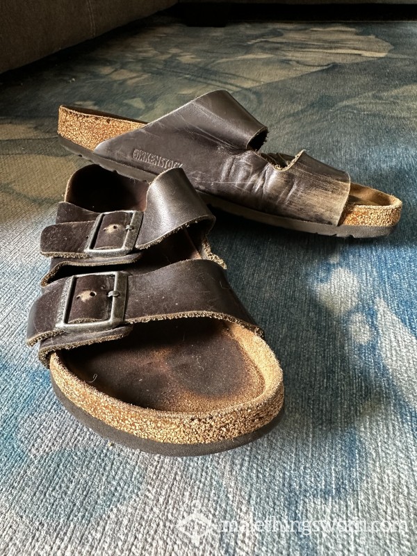 HEAVILY USED Men’s BIRKENSTOCKS