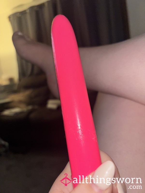 Heavily Used Pink Vibrator🩷