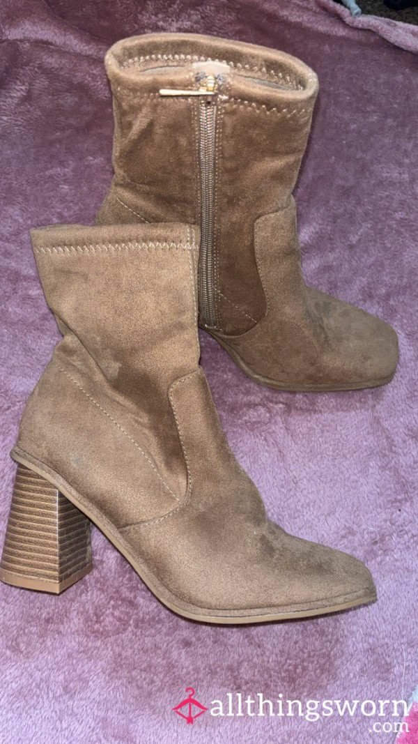 Heeled Size 4 Well Worn Boots