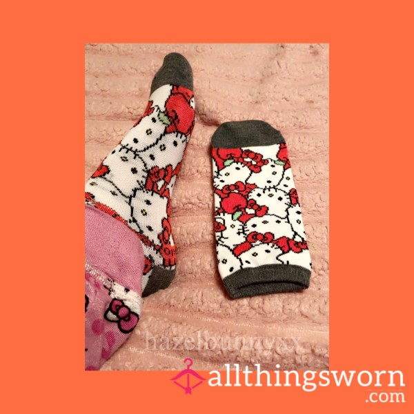 Hello Kitty Socks - Red And Grey