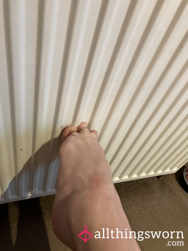 Hide And Seek Foot