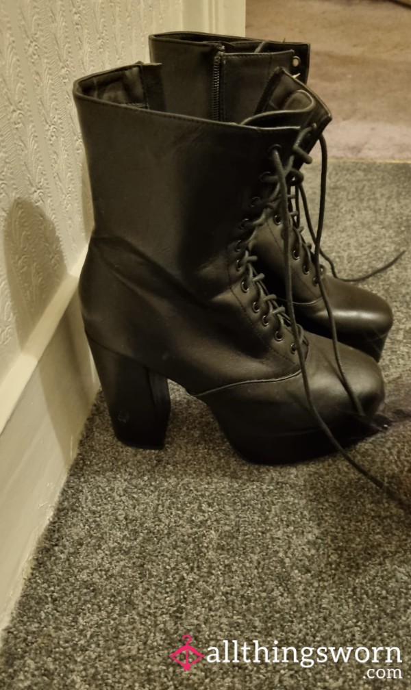 High Heel Leather Effect Black Boots