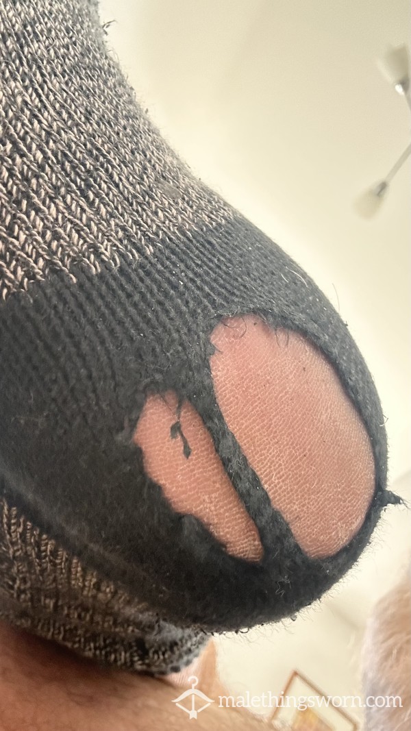 HOLEY SOCKS